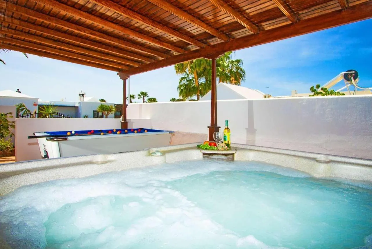 Adsey Villa Puerto del Carmen  Puerto del Carmen (Lanzarote)
