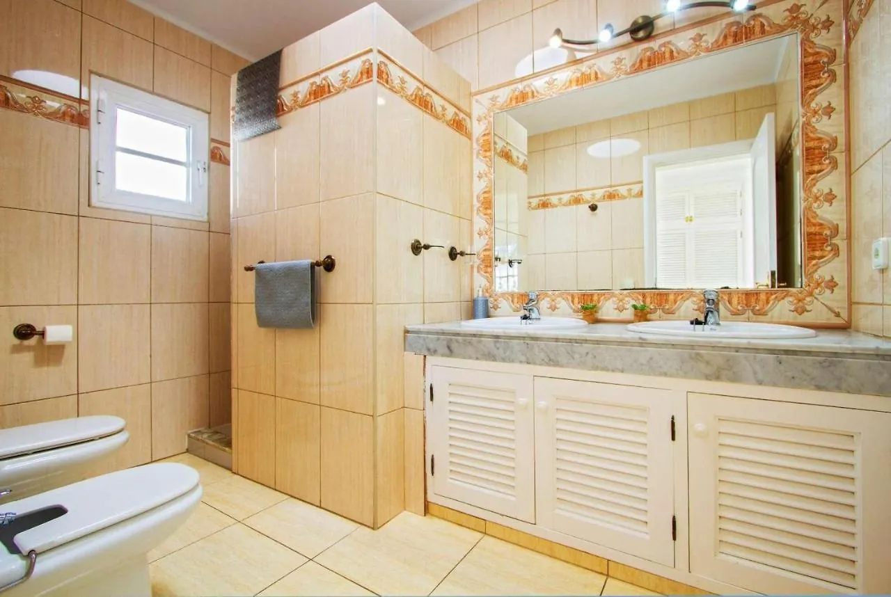 Adsey Villa Puerto del Carmen